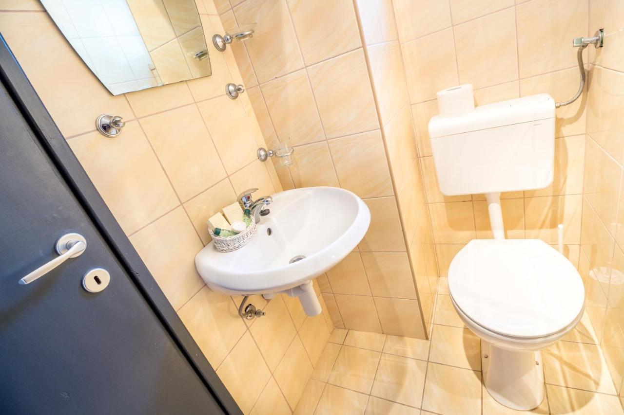 Apartmani Vlahusic Putniković Εξωτερικό φωτογραφία
